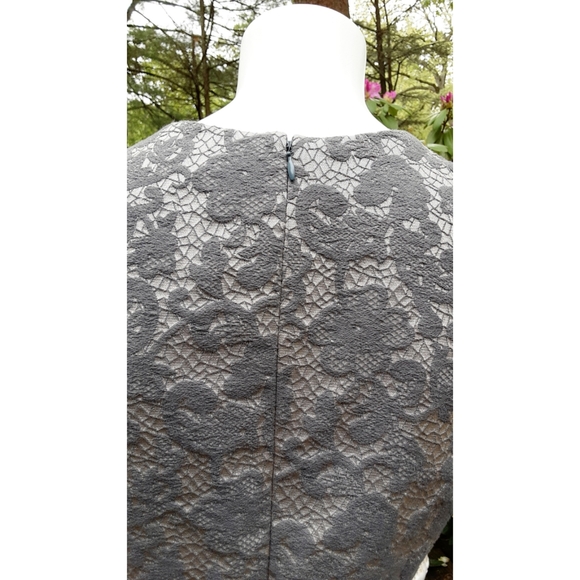 Banana Republic Brocade Cocktail Dress - Picture 4 of 7